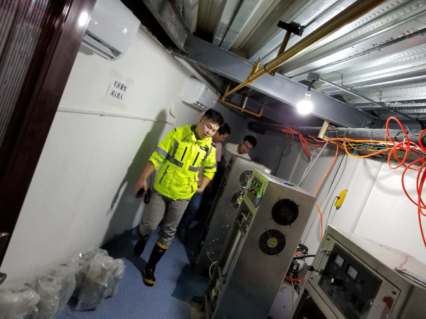 1525919114136780.jpg 1525919114136780.jpg