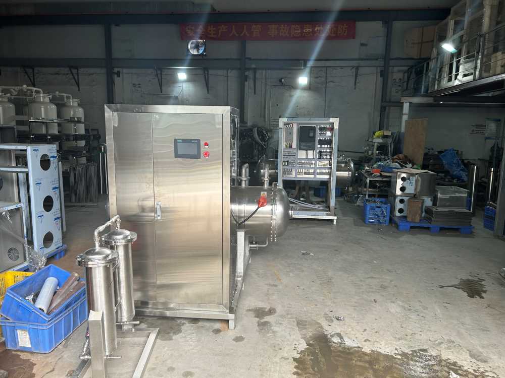 1748229752540114.jpg 2500A.jpg